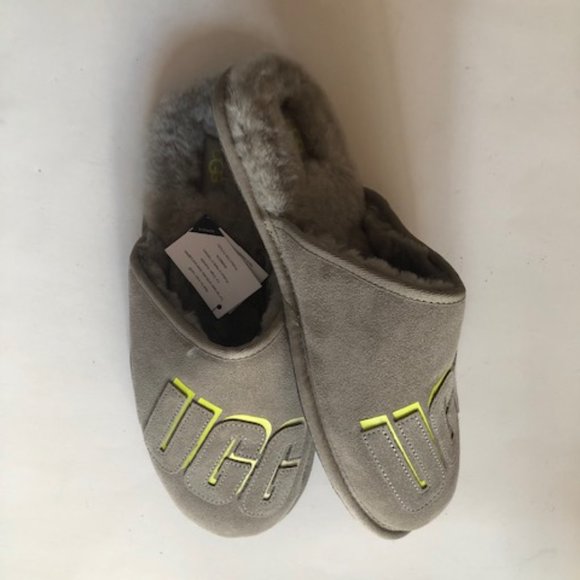 UGG Scuff 3D Shadow sheepskin men's slipper. Shearling. Size: 10, 12 - Picture 10 of 12